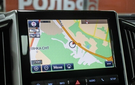 Toyota Land Cruiser 200, 2018 год, 6 800 000 рублей, 18 фотография