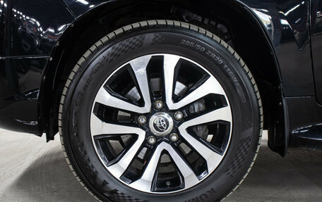 Toyota Land Cruiser 200, 2018 год, 6 800 000 рублей, 31 фотография