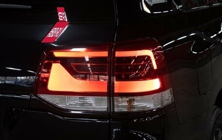 Toyota Land Cruiser 200, 2018 год, 6 800 000 рублей, 30 фотография