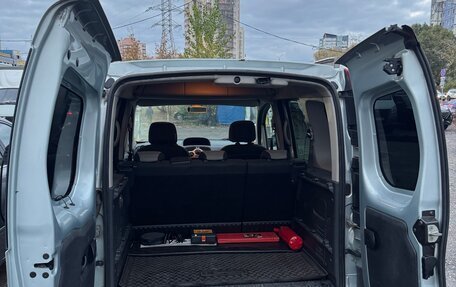 Renault Kangoo II рестайлинг, 2011 год, 400 000 рублей, 4 фотография