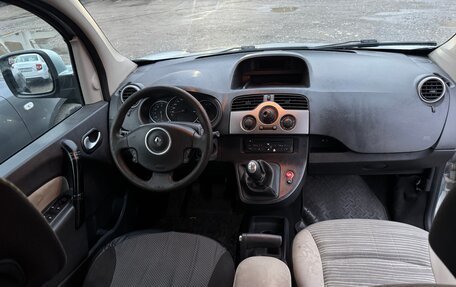 Renault Kangoo II рестайлинг, 2011 год, 400 000 рублей, 8 фотография