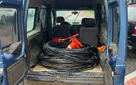 Ford Tourneo Connect I, 2004 год, 380 000 рублей, 1 фотография