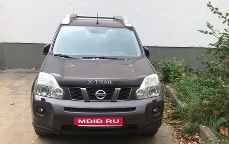 Nissan X-Trail, 2010 год, 1 000 000 рублей, 9 фотография