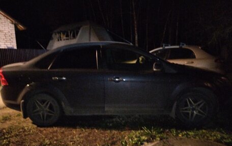 Ford Focus II рестайлинг, 2010 год, 550 000 рублей, 3 фотография