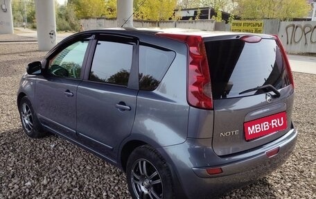 Nissan Note II рестайлинг, 2007 год, 700 000 рублей, 2 фотография