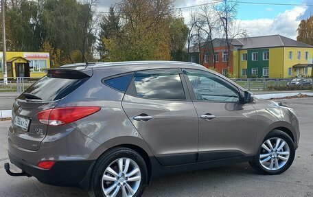 Hyundai ix35 I рестайлинг, 2012 год, 1 530 000 рублей, 2 фотография
