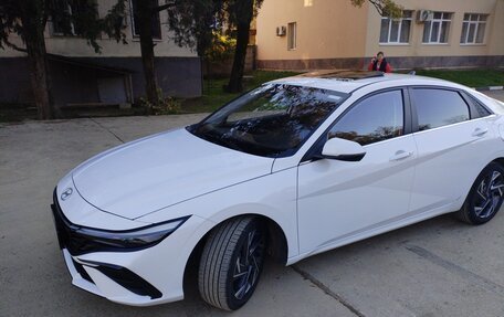 Hyundai Elantra, 2024 год, 2 030 000 рублей, 8 фотография