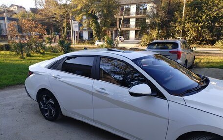 Hyundai Elantra, 2024 год, 2 030 000 рублей, 5 фотография