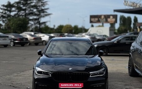 BMW 7 серия, 2017 год, 3 950 000 рублей, 4 фотография