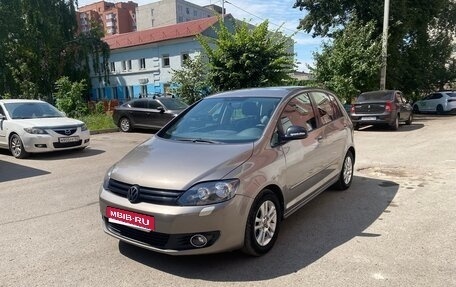 Volkswagen Golf Plus II, 2012 год, 690 000 рублей, 1 фотография