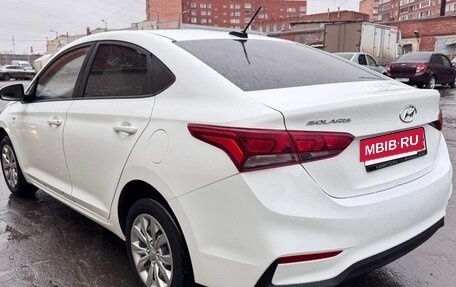 Hyundai Solaris II рестайлинг, 2017 год, 790 000 рублей, 4 фотография