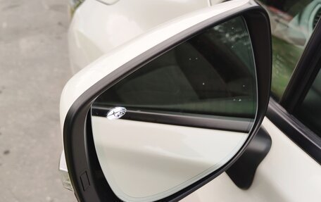 Subaru Forester, 2018 год, 2 800 000 рублей, 11 фотография