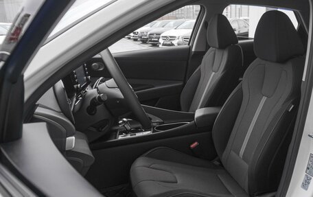 Hyundai Elantra, 2023 год, 2 119 000 рублей, 10 фотография