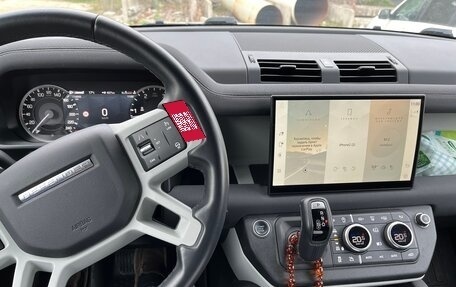 Land Rover Defender II, 2022 год, 8 750 000 рублей, 10 фотография