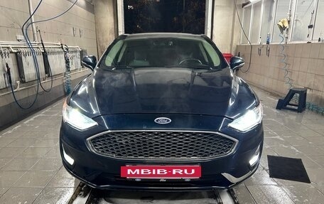 Ford Fusion (North America) II, 2020 год, 1 750 000 рублей, 2 фотография