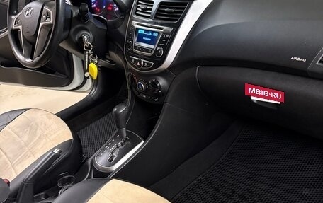 Hyundai Solaris II рестайлинг, 2015 год, 1 200 000 рублей, 6 фотография