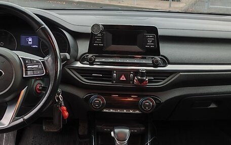 KIA Cerato IV, 2019 год, 1 850 000 рублей, 12 фотография