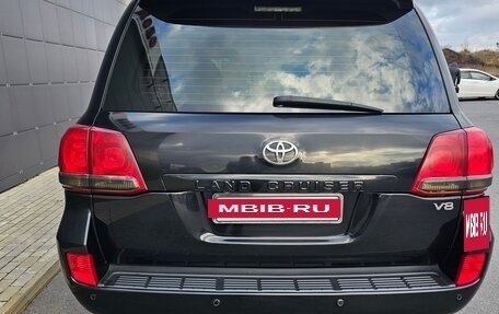 Toyota Land Cruiser 200, 2008 год, 2 690 000 рублей, 22 фотография