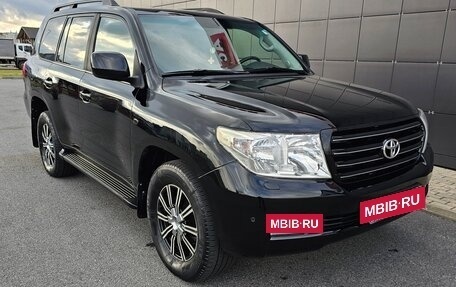 Toyota Land Cruiser 200, 2008 год, 2 690 000 рублей, 13 фотография