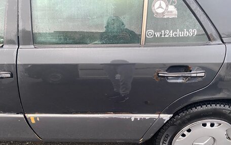 Mercedes-Benz E-Класс, 1995 год, 300 000 рублей, 10 фотография