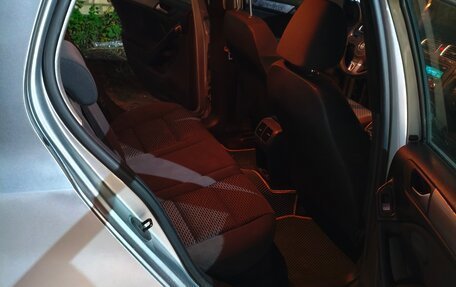 Volkswagen Golf VI, 2012 год, 550 000 рублей, 3 фотография