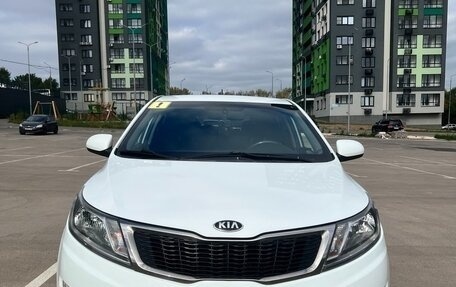 KIA Rio III рестайлинг, 2014 год, 850 000 рублей, 1 фотография