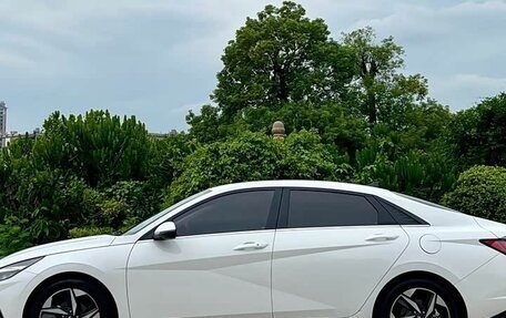 Hyundai Elantra, 2022 год, 1 413 732 рублей, 4 фотография