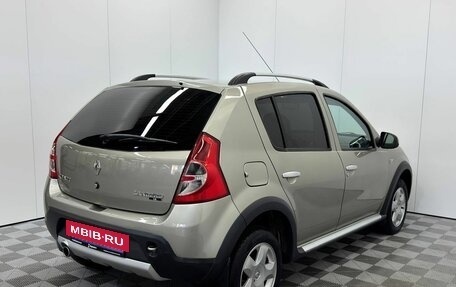 Renault Sandero I, 2014 год, 749 000 рублей, 3 фотография