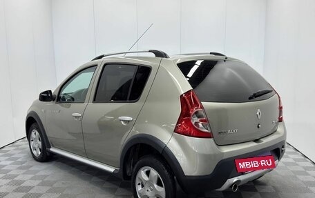 Renault Sandero I, 2014 год, 749 000 рублей, 4 фотография
