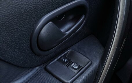 Renault Sandero II рестайлинг, 2018 год, 1 140 000 рублей, 14 фотография