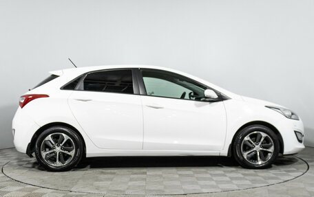 Hyundai i30 II рестайлинг, 2015 год, 989 989 рублей, 4 фотография