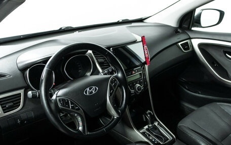 Hyundai i30 II рестайлинг, 2015 год, 989 989 рублей, 11 фотография