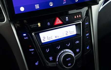 Hyundai i30 II рестайлинг, 2015 год, 989 989 рублей, 16 фотография