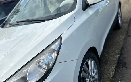 Hyundai Tucson III, 2011 год, 1 350 000 рублей, 7 фотография