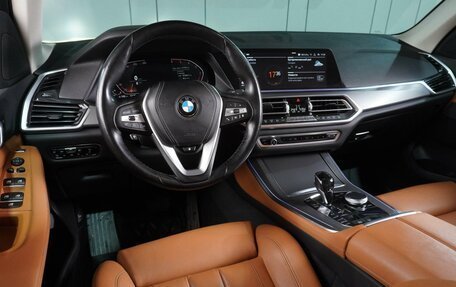 BMW X5, 2018 год, 6 100 000 рублей, 6 фотография