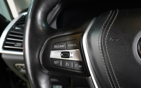 BMW X5, 2018 год, 6 100 000 рублей, 25 фотография