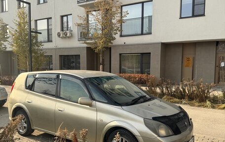 Toyota Opa I рестайлинг, 2001 год, 500 000 рублей, 4 фотография