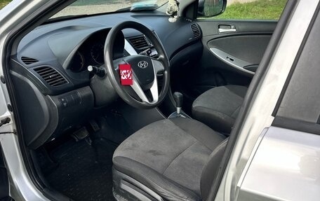 Hyundai Solaris II рестайлинг, 2011 год, 690 000 рублей, 5 фотография