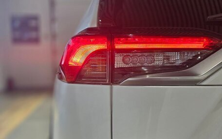 Toyota RAV4, 2021 год, 3 449 000 рублей, 4 фотография