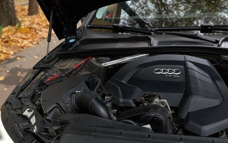 Audi A4, 2018 год, 2 200 000 рублей, 24 фотография