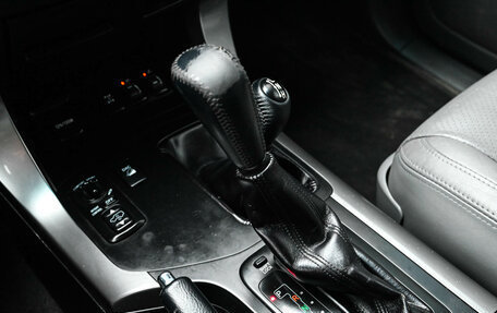 Toyota Land Cruiser Prado 150 рестайлинг 2, 2012 год, 2 815 000 рублей, 17 фотография