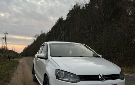 Volkswagen Polo VI (EU Market), 2011 год, 770 000 рублей, 3 фотография