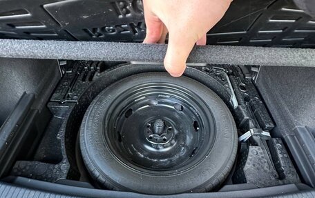 Volkswagen Tiguan II, 2022 год, 2 650 000 рублей, 12 фотография