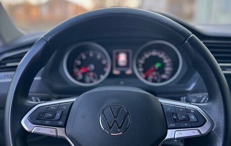 Volkswagen Tiguan II, 2022 год, 2 650 000 рублей, 9 фотография