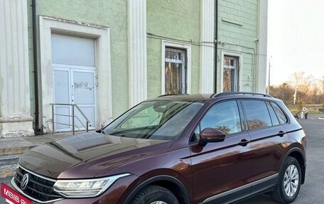 Volkswagen Tiguan II, 2022 год, 2 650 000 рублей, 2 фотография