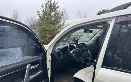 Toyota Land Cruiser 200, 2013 год, 4 300 000 рублей, 4 фотография