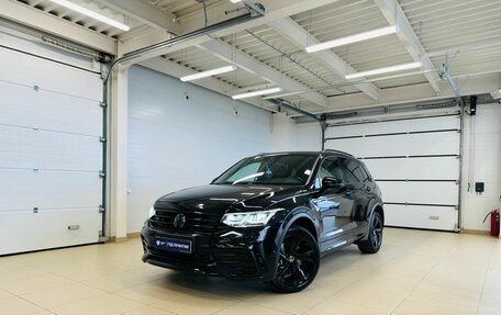 Volkswagen Tiguan II, 2021 год, 3 499 900 рублей, 1 фотография