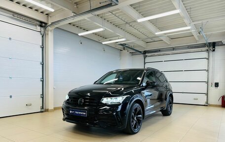 Volkswagen Tiguan II, 2021 год, 3 499 900 рублей, 2 фотография