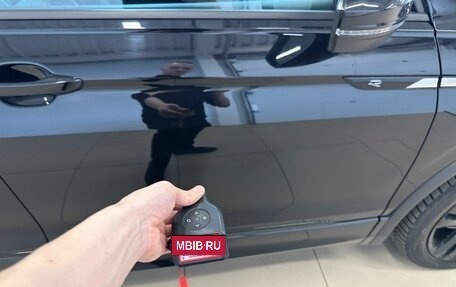 Volkswagen Tiguan II, 2021 год, 3 499 900 рублей, 28 фотография