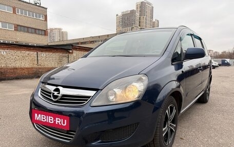 Opel Zafira B, 2012 год, 990 000 рублей, 2 фотография